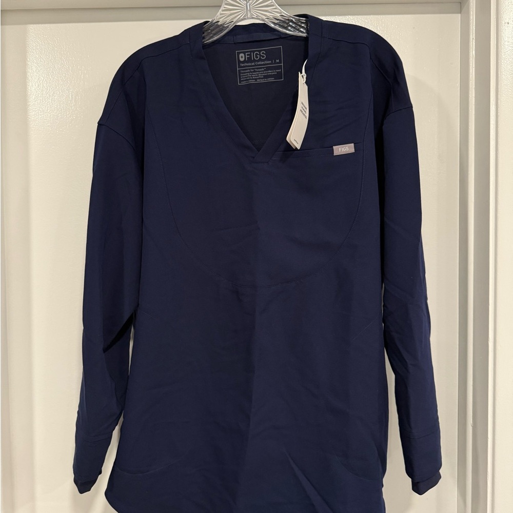 FIGS TUNIC SCRUB TOP